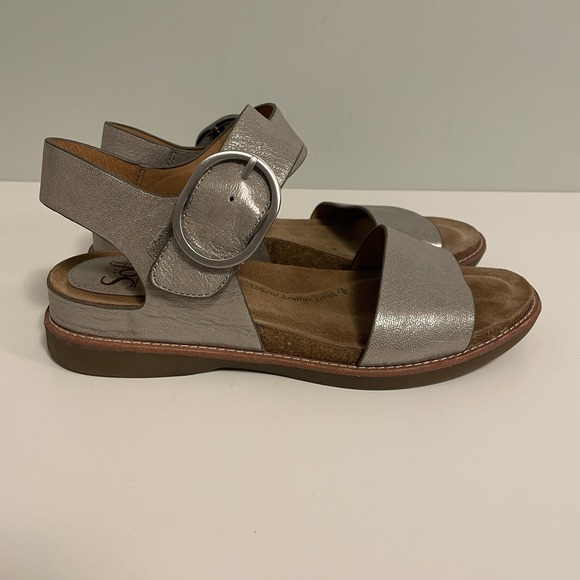 Bali Shoes - Sofft Bali Sandal Women's Size 8 M Metallic Silver Ankle Strap Comfy